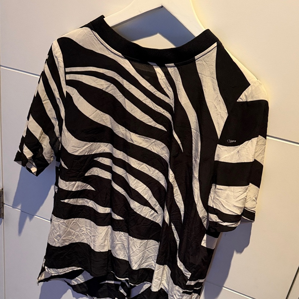 Chic Zebra Print Women's Top